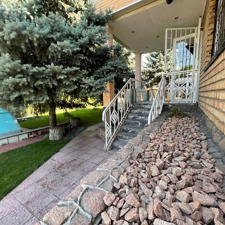 Гостевой Дом Шумкар Азия Guest House Shumkar Asia Biszkek Zewnętrze zdjęcie
