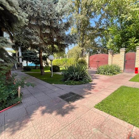 Гостевой Дом Шумкар Азия Guest House Shumkar Asia Biszkek Zewnętrze zdjęcie