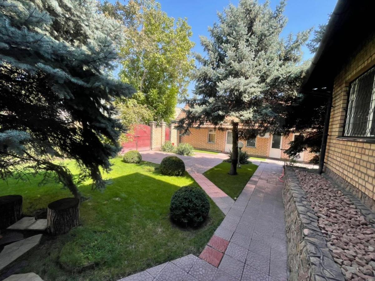 Гостевой Дом Шумкар Азия Guest House Shumkar Asia Biszkek Zewnętrze zdjęcie