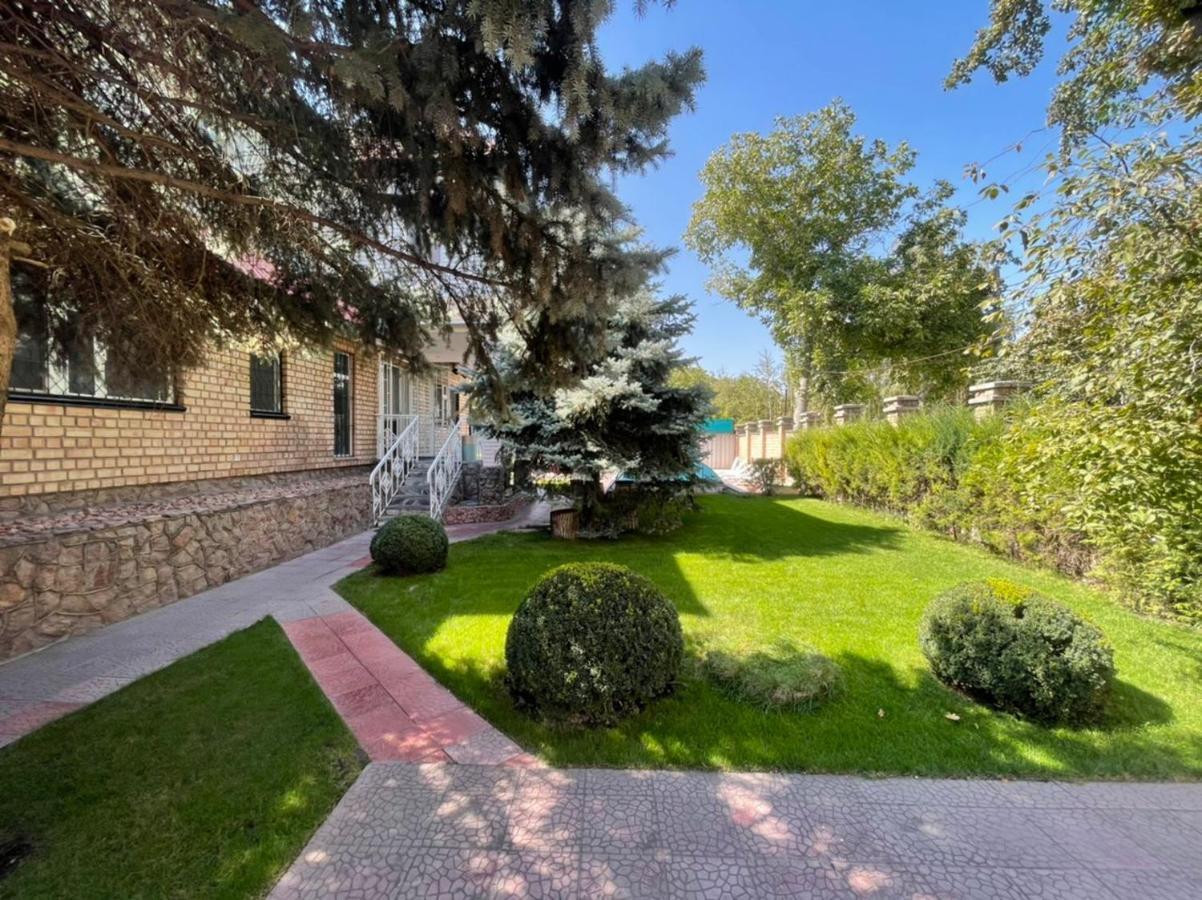 Гостевой Дом Шумкар Азия Guest House Shumkar Asia Biszkek Zewnętrze zdjęcie