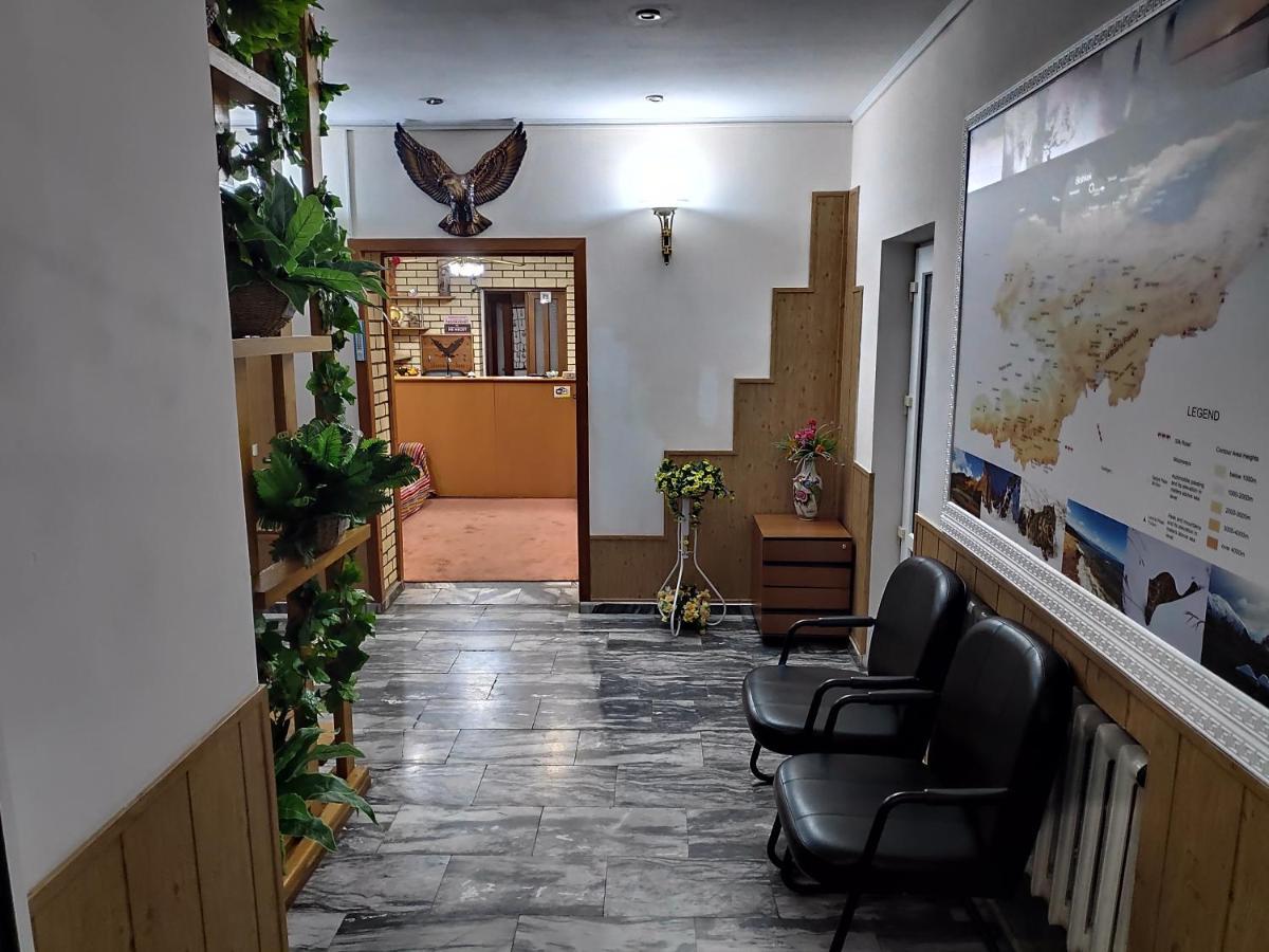 Гостевой Дом Шумкар Азия Guest House Shumkar Asia Biszkek Zewnętrze zdjęcie