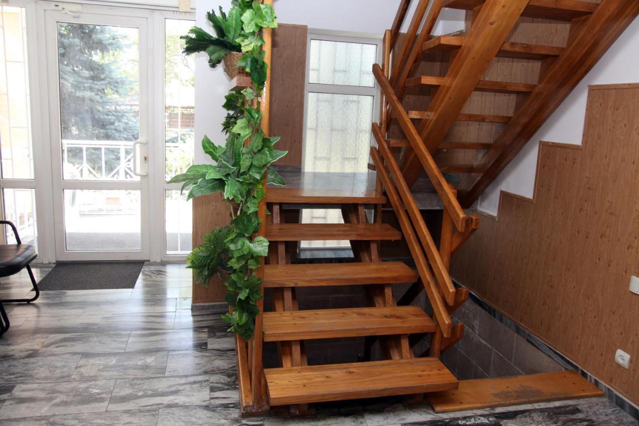Гостевой Дом Шумкар Азия Guest House Shumkar Asia Biszkek Zewnętrze zdjęcie